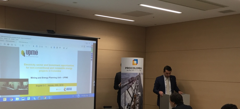 La Embajada de Colombia participó en la conferencia 'Oportunidades de negocio en el sector de energías renovables'