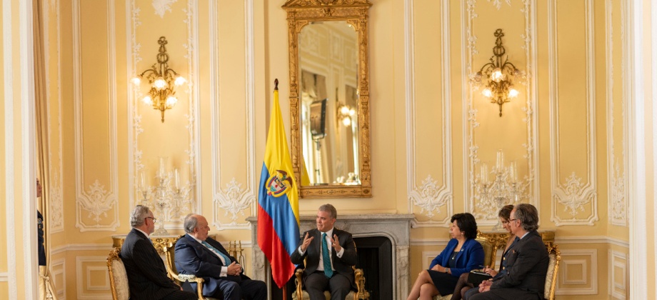 “Me complace mucho haber recibido las cartas credenciales del Embajador Calderón Berti, quien ha sido designado por el Presidente Guaidó y la Asamblea Nacional”: Presidente Iván Duque