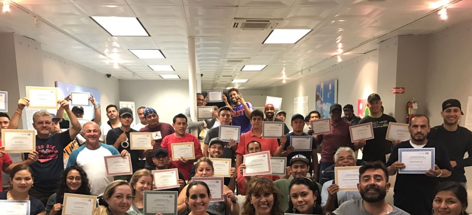 Colombianos en Nueva York obtuvieron la licencia OSHA de la construcción, tras diez horas de capacitación en el Consulado de Nueva York 