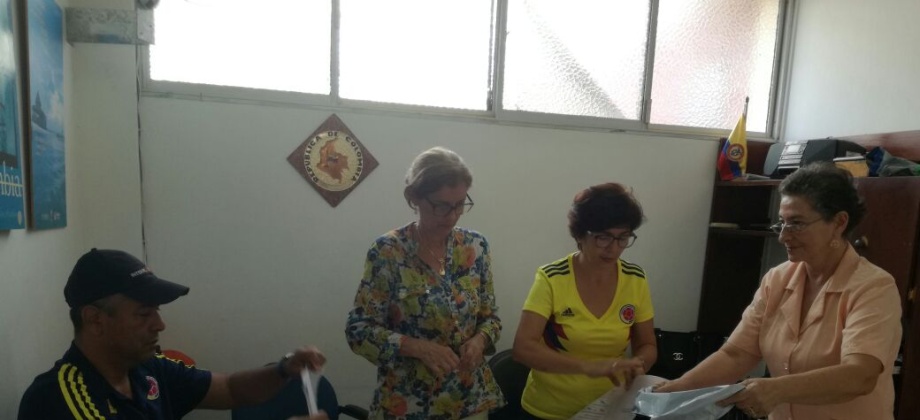 Elecciones para Congreso y consultas interpartidistas culminaron en Esmeradas