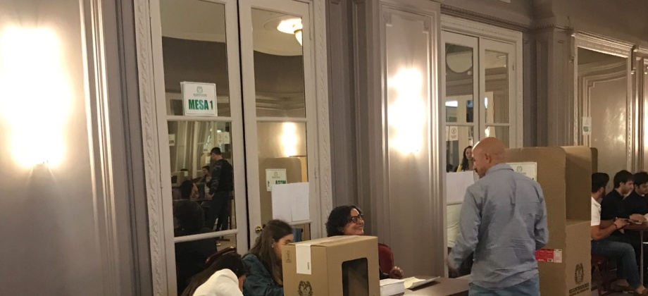 La Segunda vuelta presidencial 2018 culmina hoy domingo 17 de junio en Francia