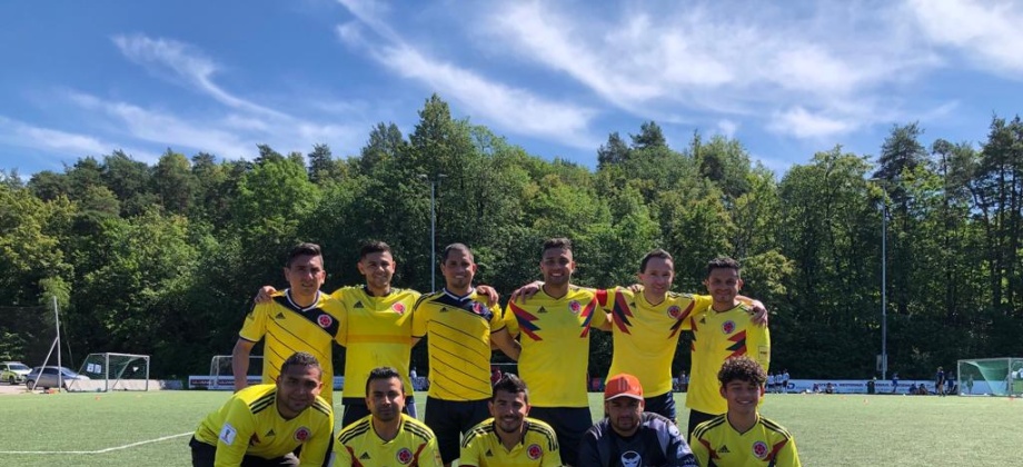 Embajada de Colombia participó con un grupo de connacionales en el torneo anual de fútbol entre embajadas, “Embassies World Cup 2019”