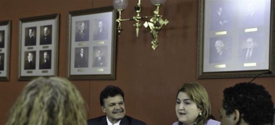 Haciendo alianzas estratégicas para mejorar el servicio a nuestra comunidad